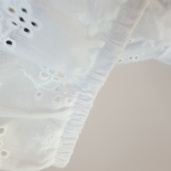 Soulmia White Eyelet Peplum Top - Picture 4 of 5